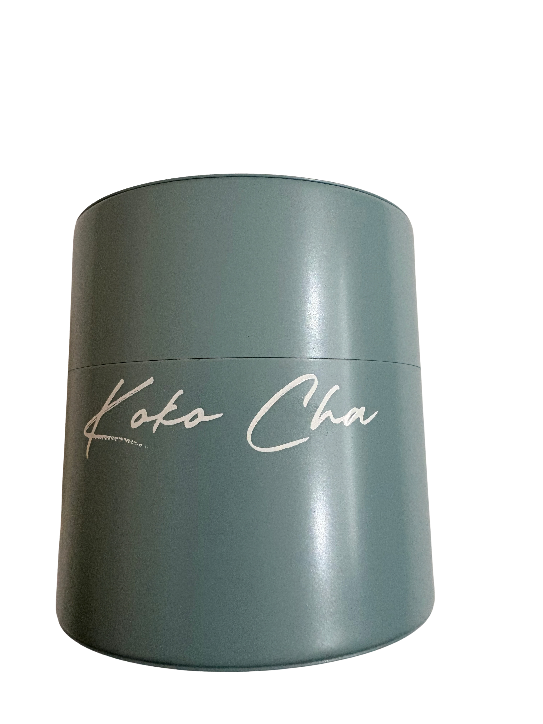 Traditional tea caddy tin for preserving tea freshness